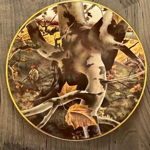 RIDGEWOOD FINE CHINA COLLECTOR PLATE ---THE HUNTER